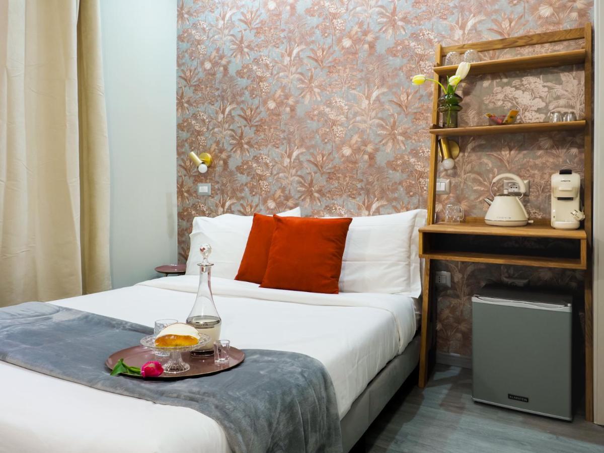C'Est La Vie Suites Rom Exterior foto