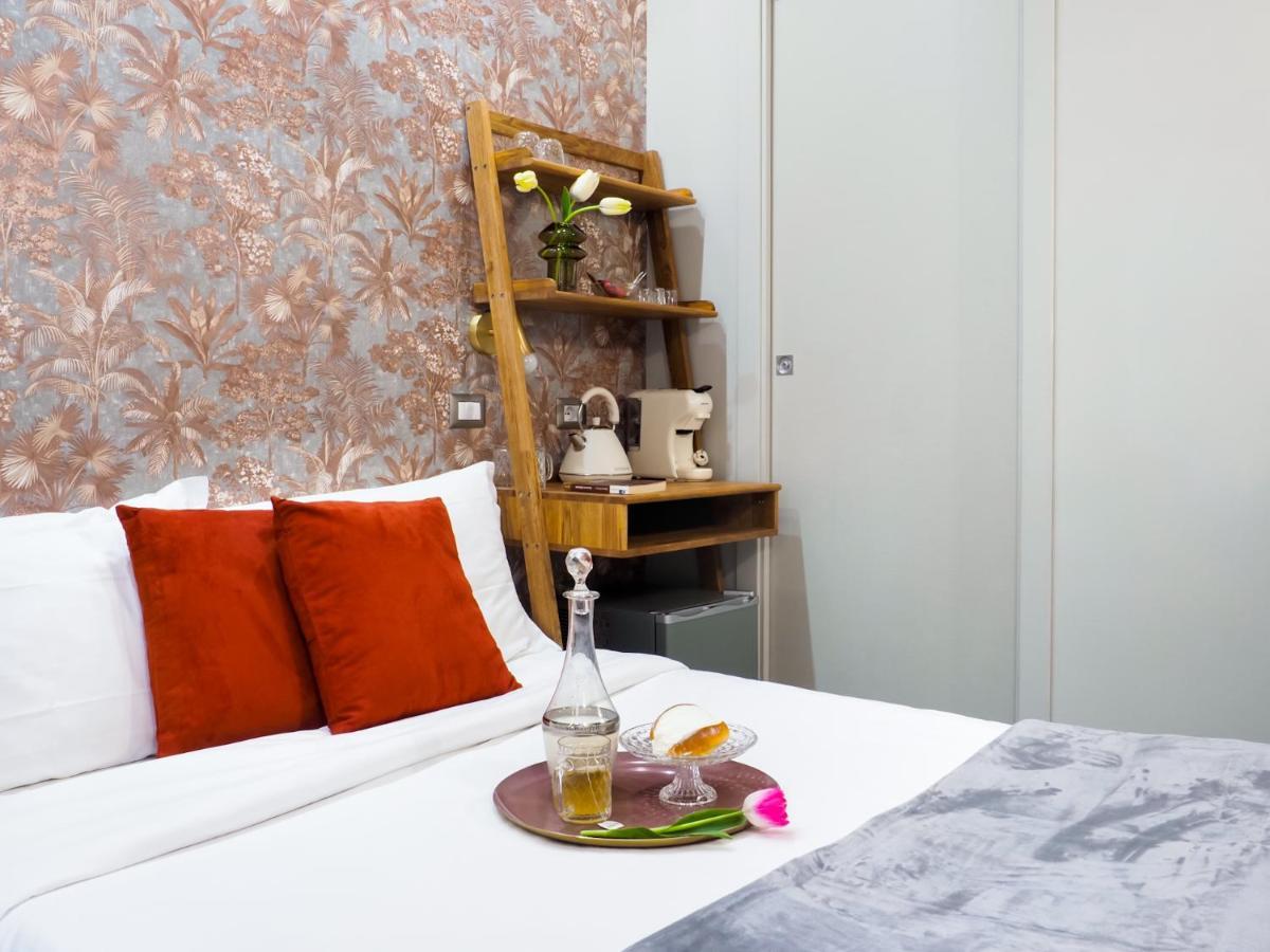 C'Est La Vie Suites Rom Exterior foto