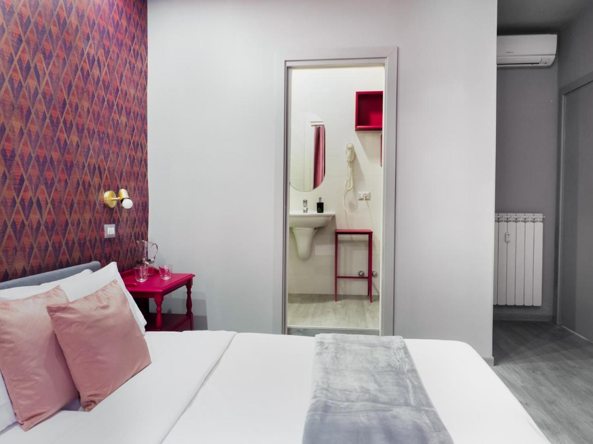 C'Est La Vie Suites Rom Exterior foto