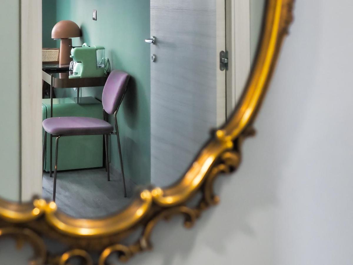 C'Est La Vie Suites Rom Exterior foto