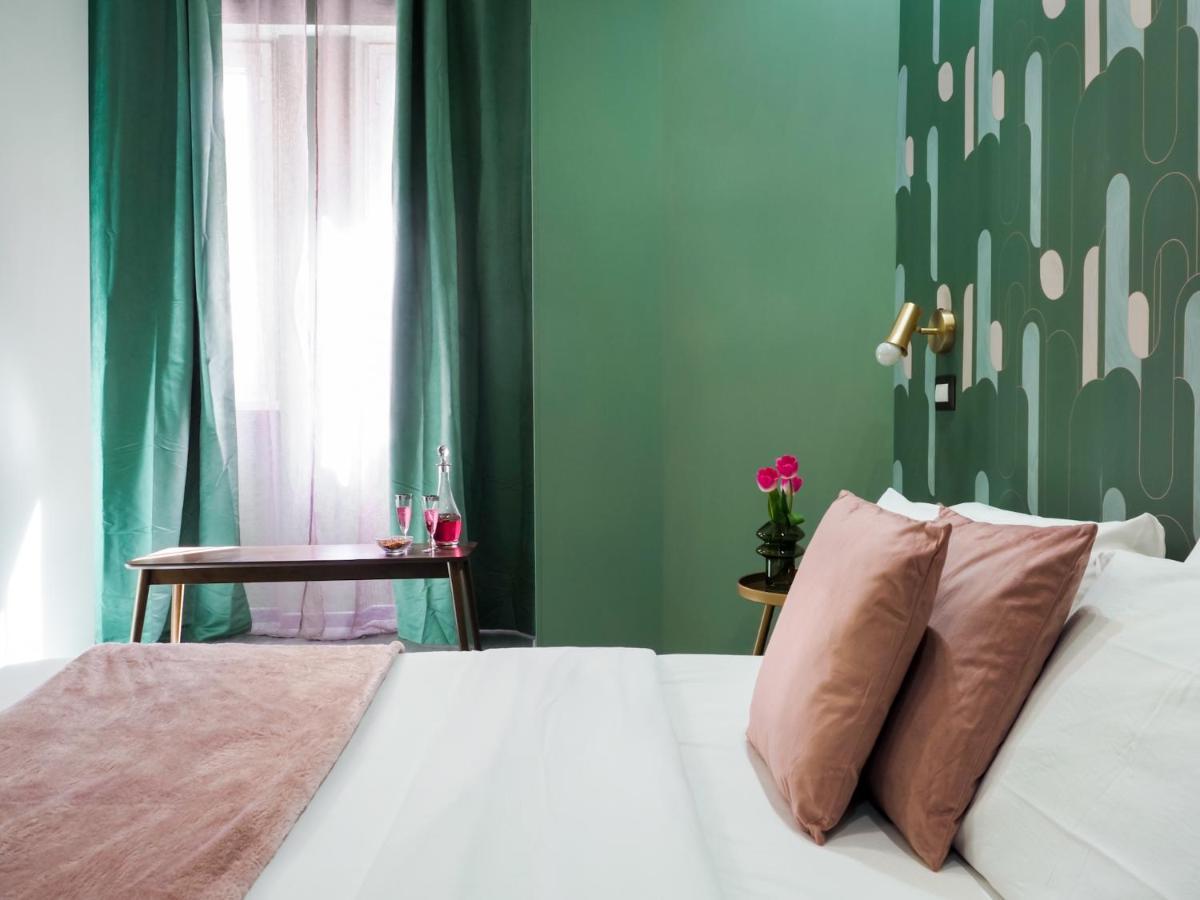 C'Est La Vie Suites Rom Exterior foto